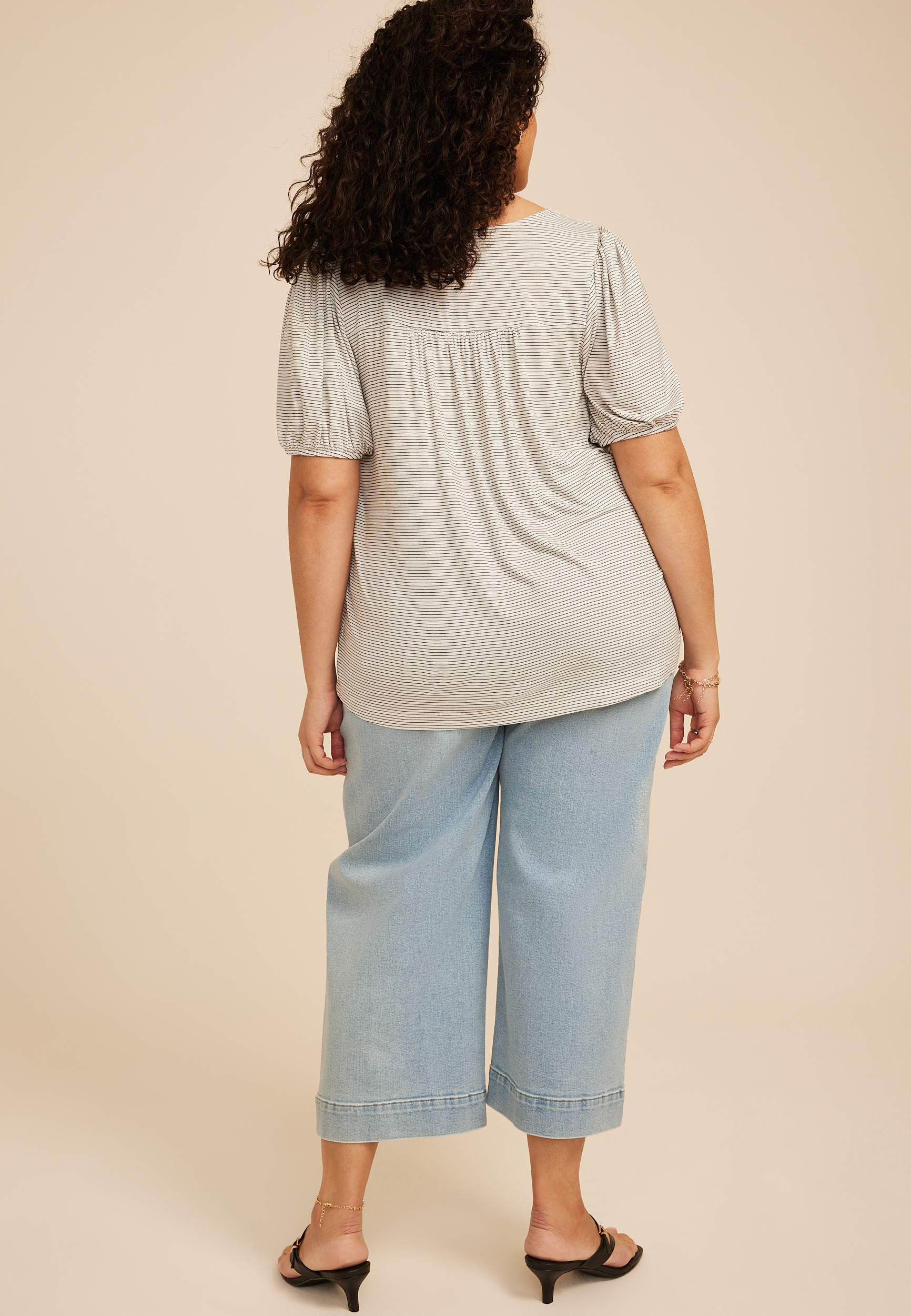 Plus Size Lace Trim Square Neck Short Sleeve Top, C5487, large