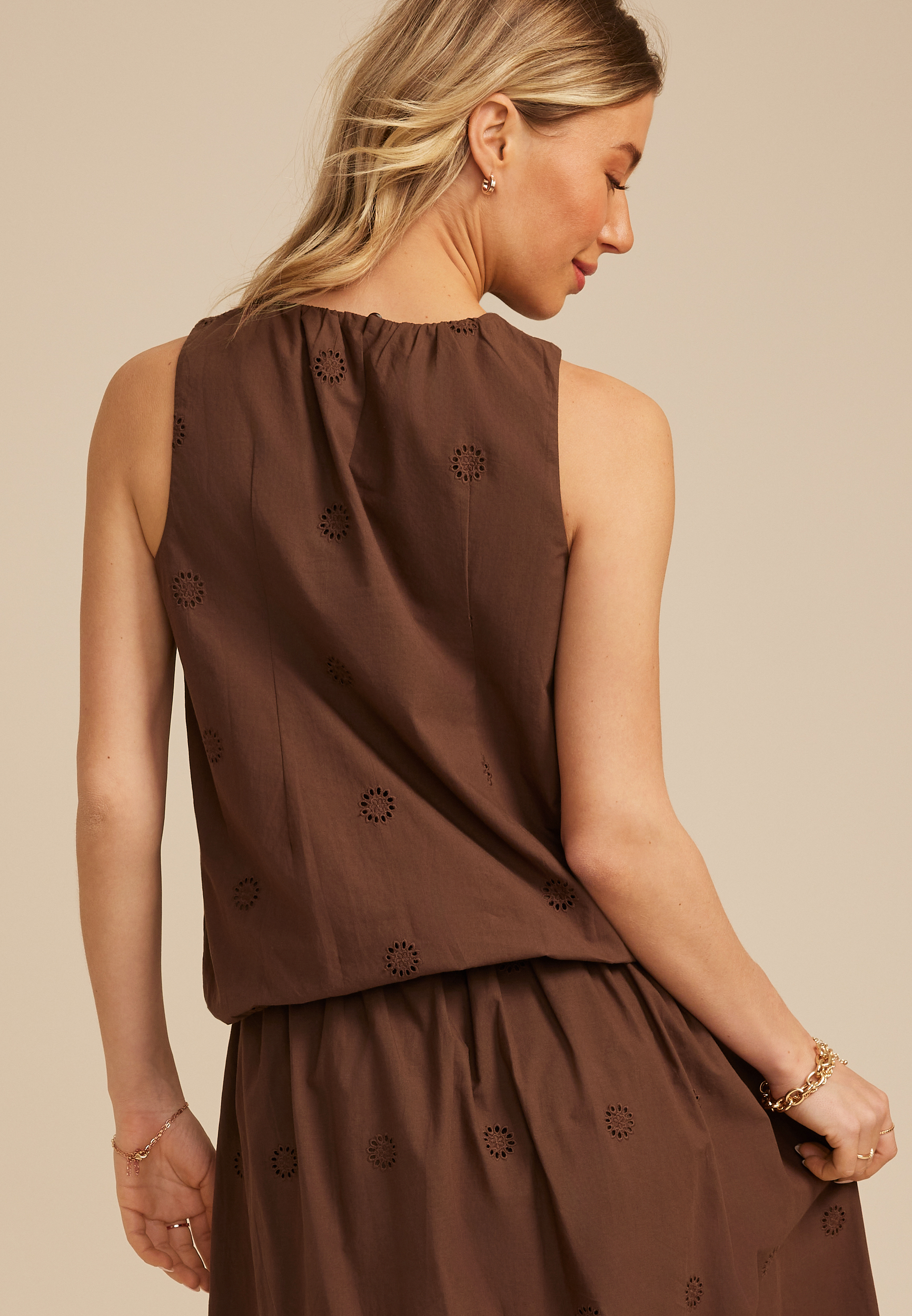 Eyelet Bubble Hem Tank Top, C6058, large