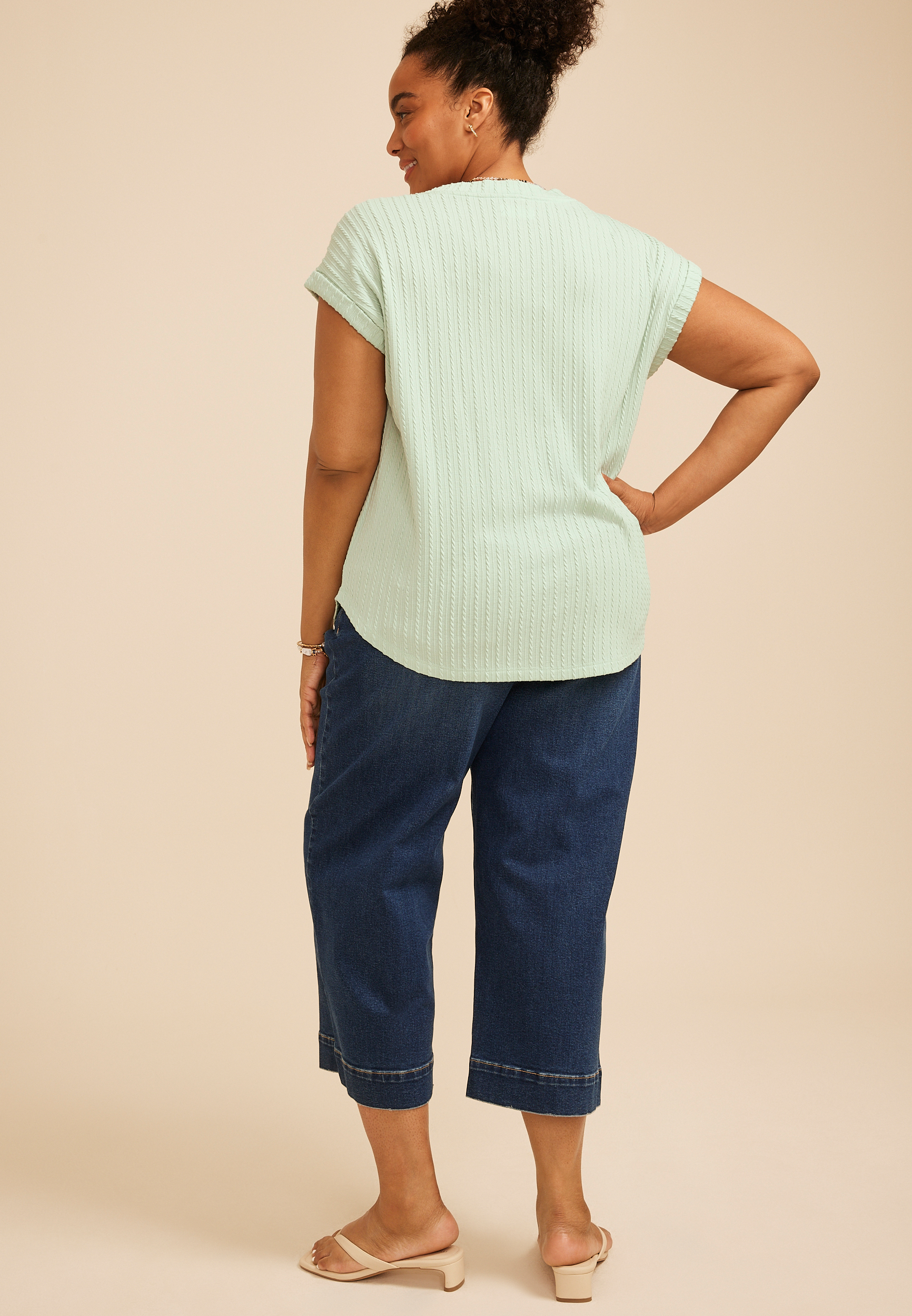 Plus Size 24/7 Berkley Texture Short Sleeve Tee - thumbnail 8