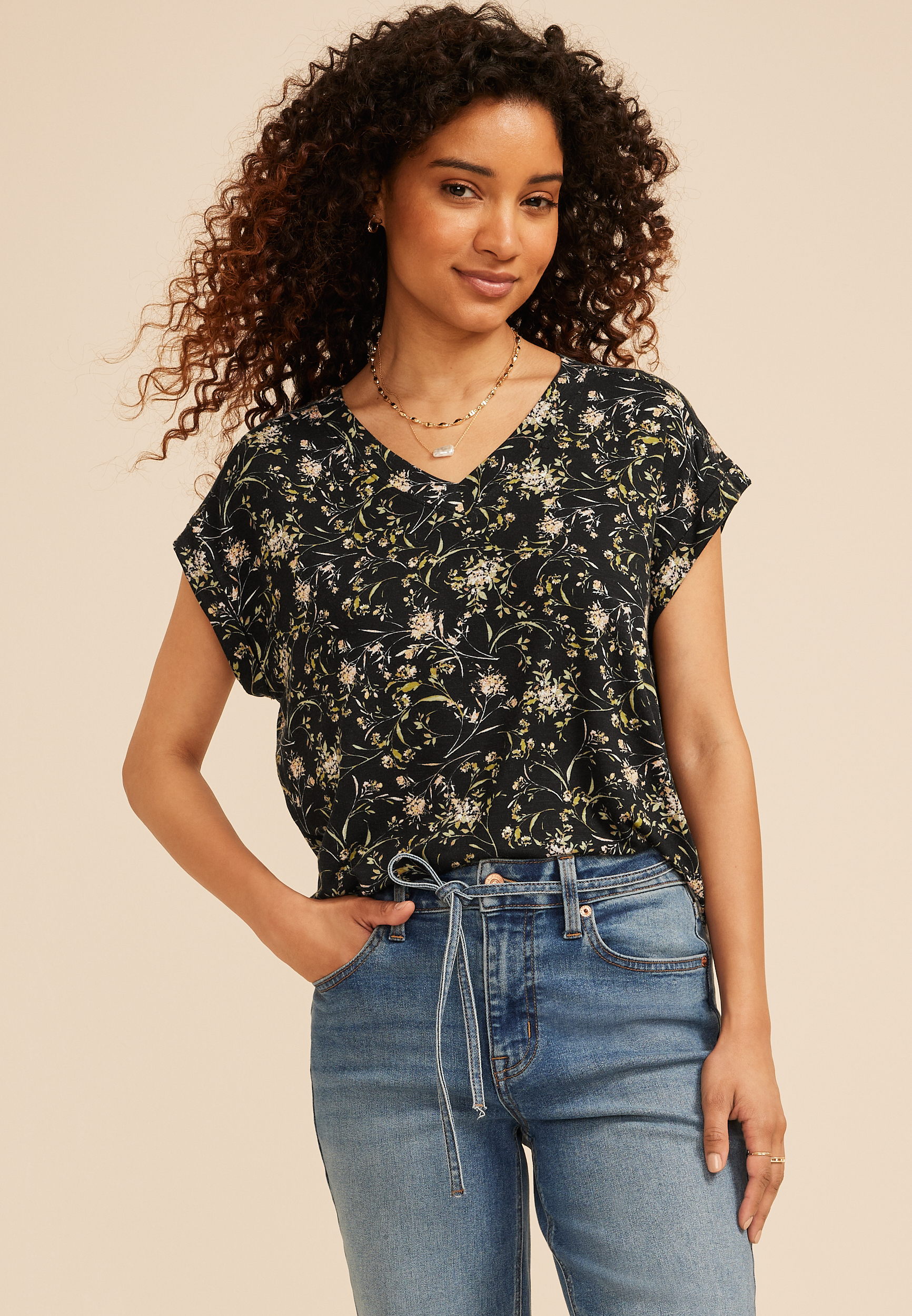 24/7 Berkley Floral V Neck Short Sleeve Tee
