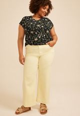 Plus Size 24/7 Berkley Floral V Neck Short Sleeve Tee, C1756, small