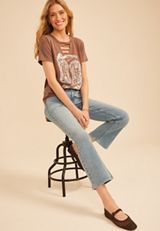 Western Rhinestone Boot Classic Fit Graphic Tee, C3917, small