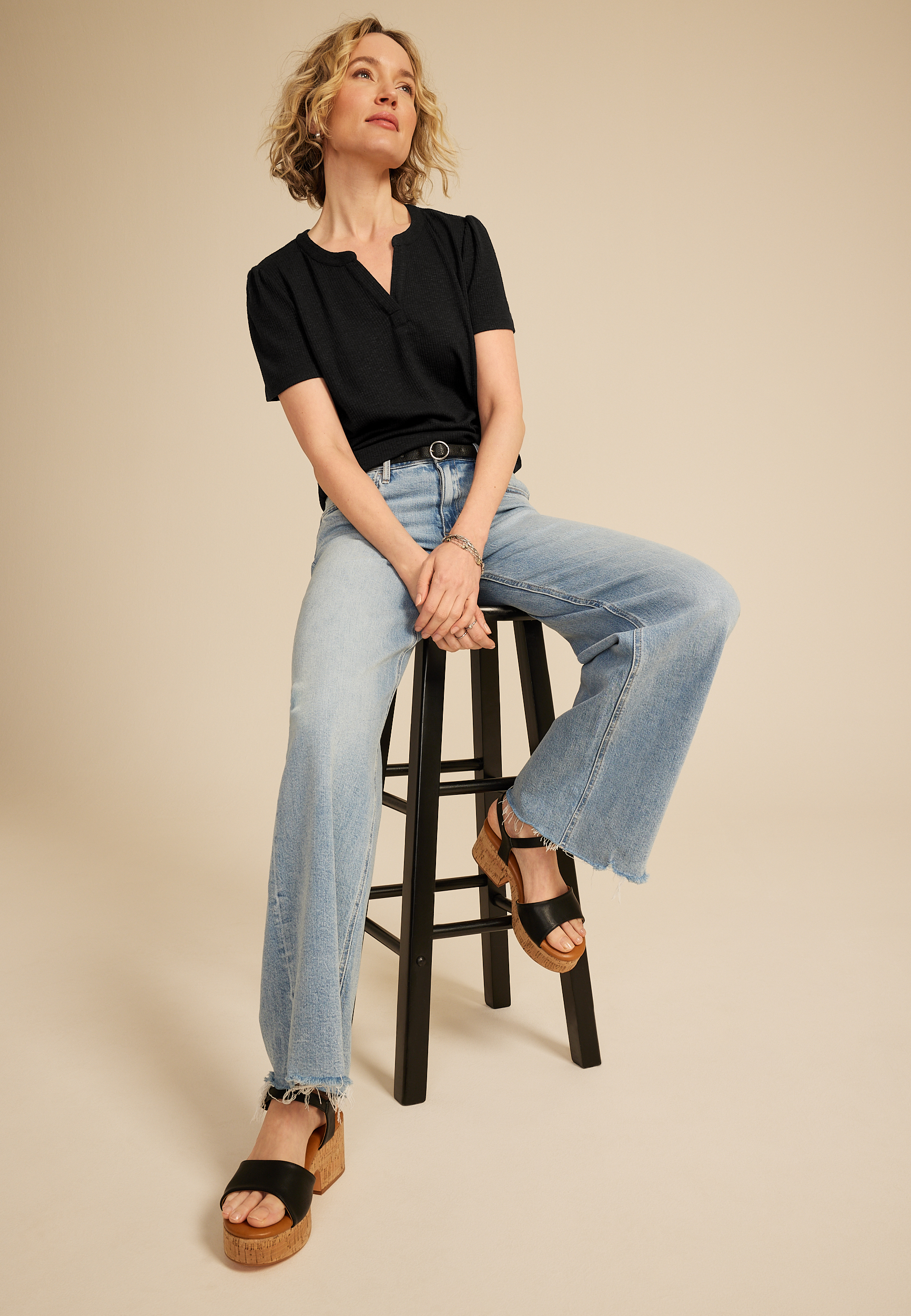 Ribbed Split Neck Short Sleeve Tee