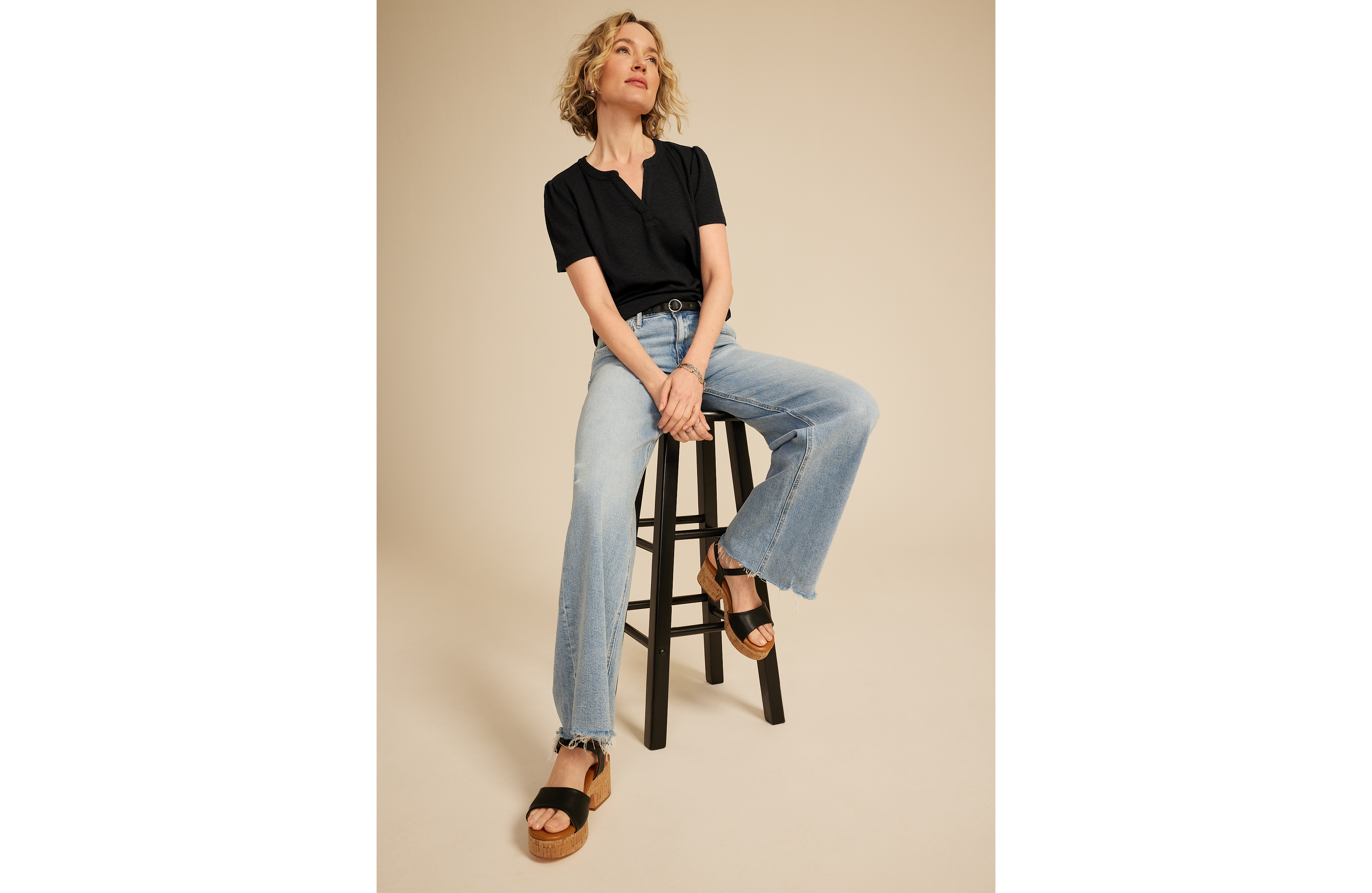 Ribbed Split Neck Short Sleeve Tee