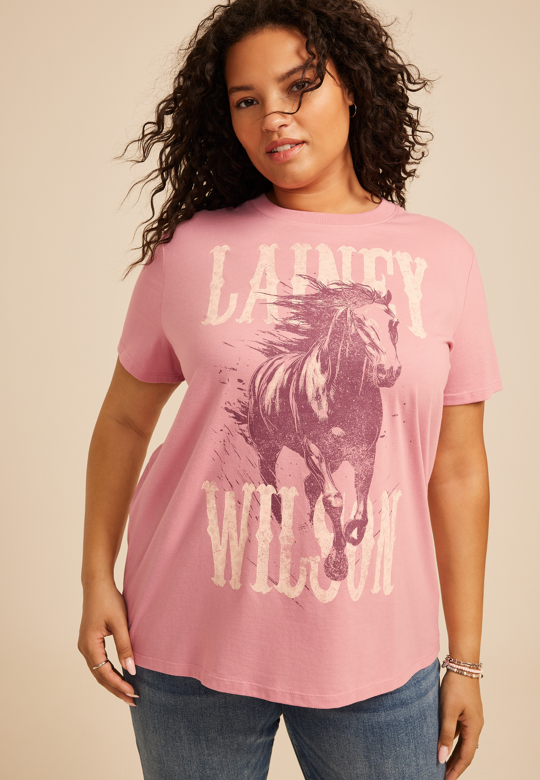 Plus Size Lainey Wilson Oversized Fit Graphic Tee