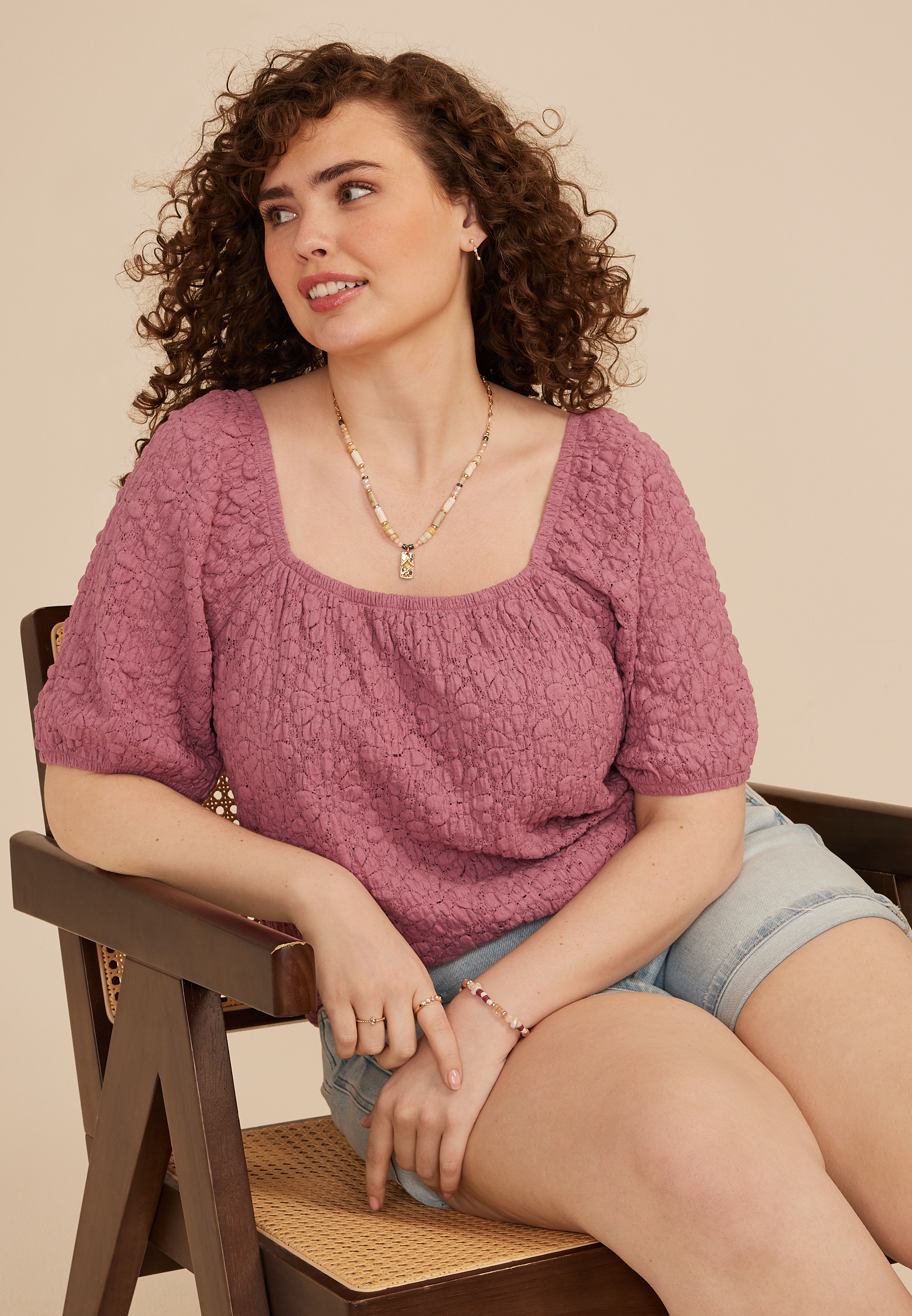 Plus Size Jacquard Textured Puff Sleeve Top