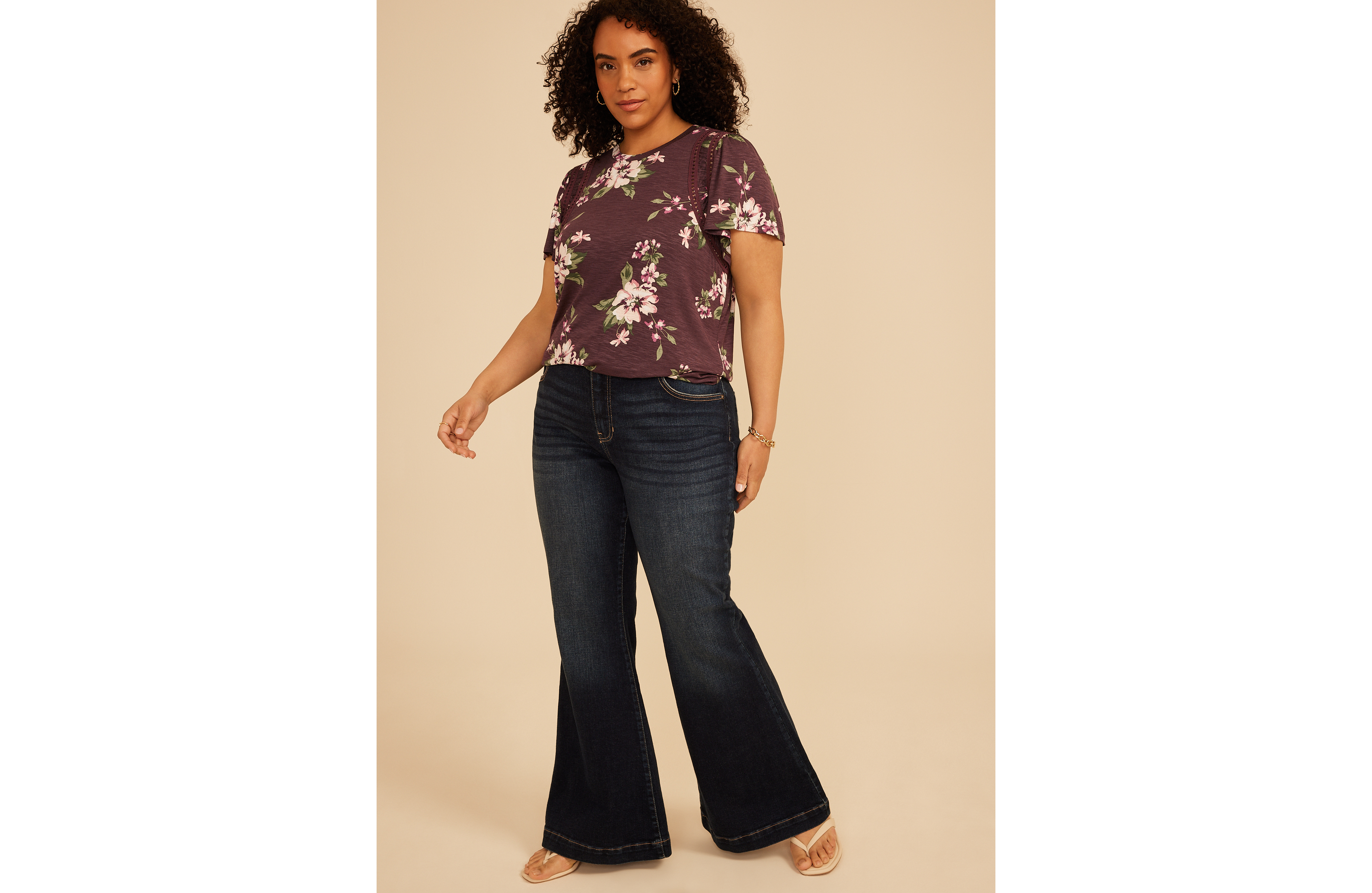 Plus Lattice Trim Floral Flutter Sleeve Tee