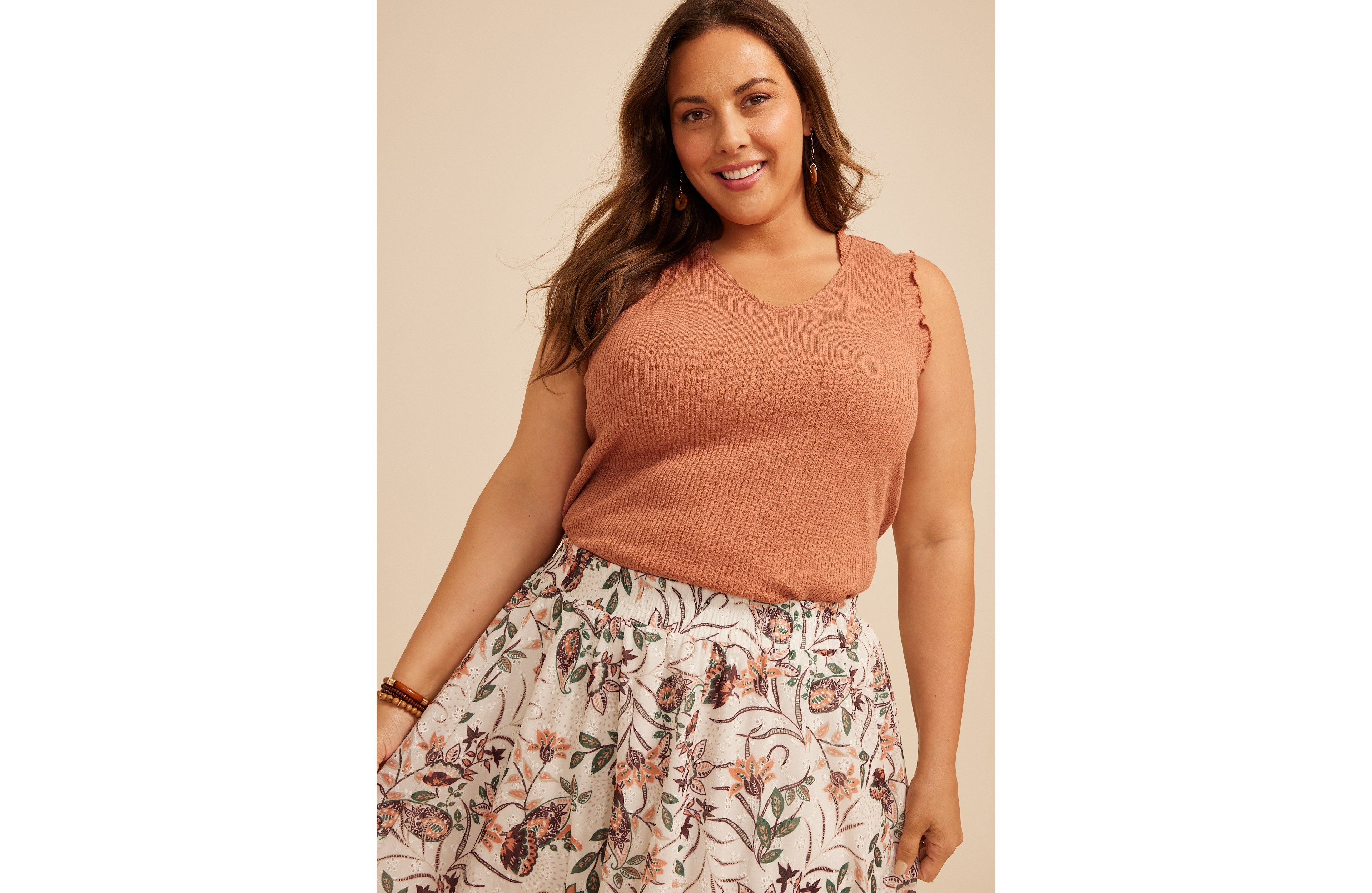 Plus Ruffle Trim Ribbed V Neck Tank Top