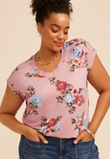 Plus Size 24/7 Berkley Floral V Neck Short Sleeve Tee, C574, small