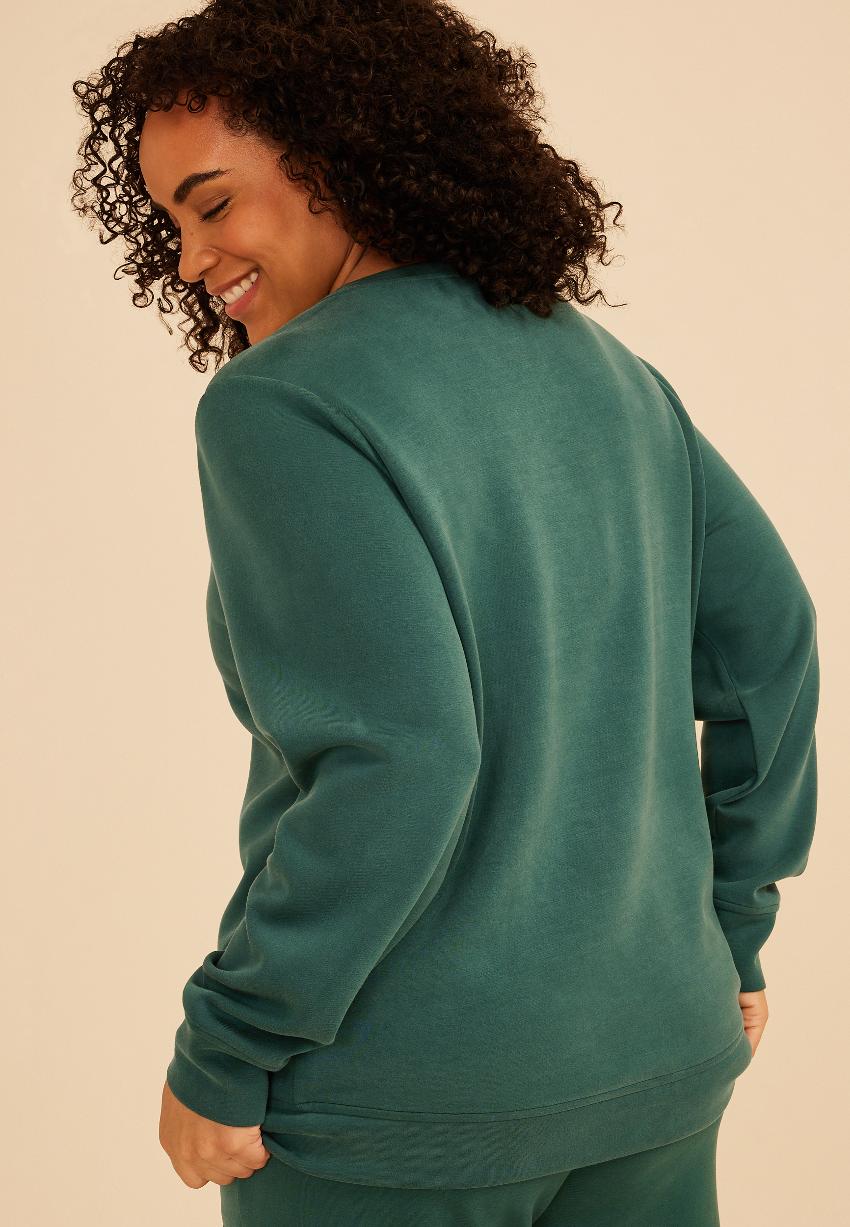 Plus Size Cloud Scuba Knit Tulip Hem Sweatshirt, C2735, large