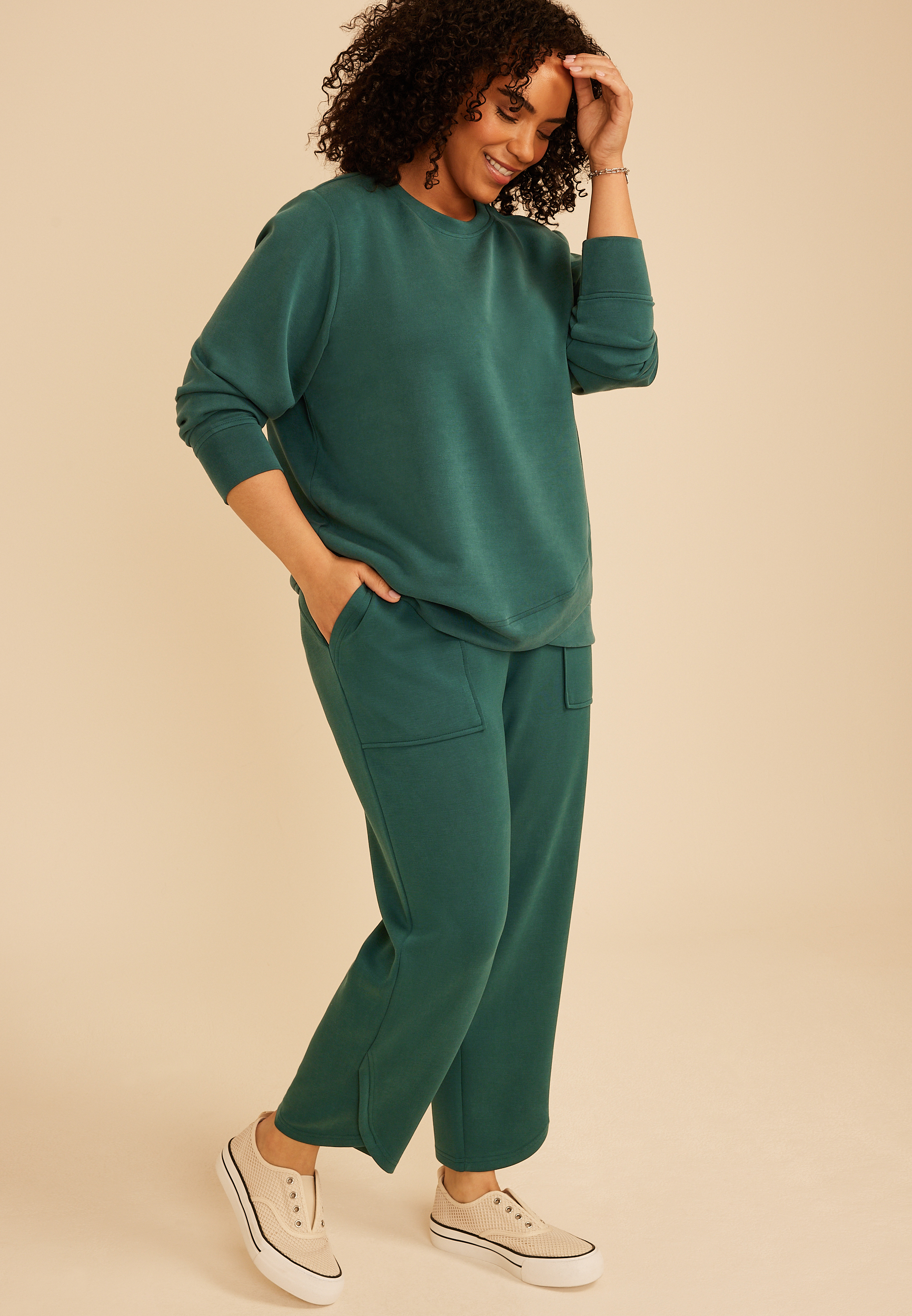 Plus Size Cloud Scuba Knit Tulip Hem Sweatshirt, C2735, large