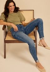 m jeans by maurices&trade; Cool Comfort Mid Rise Double Button Cuff Hem Jegging, C3337, small