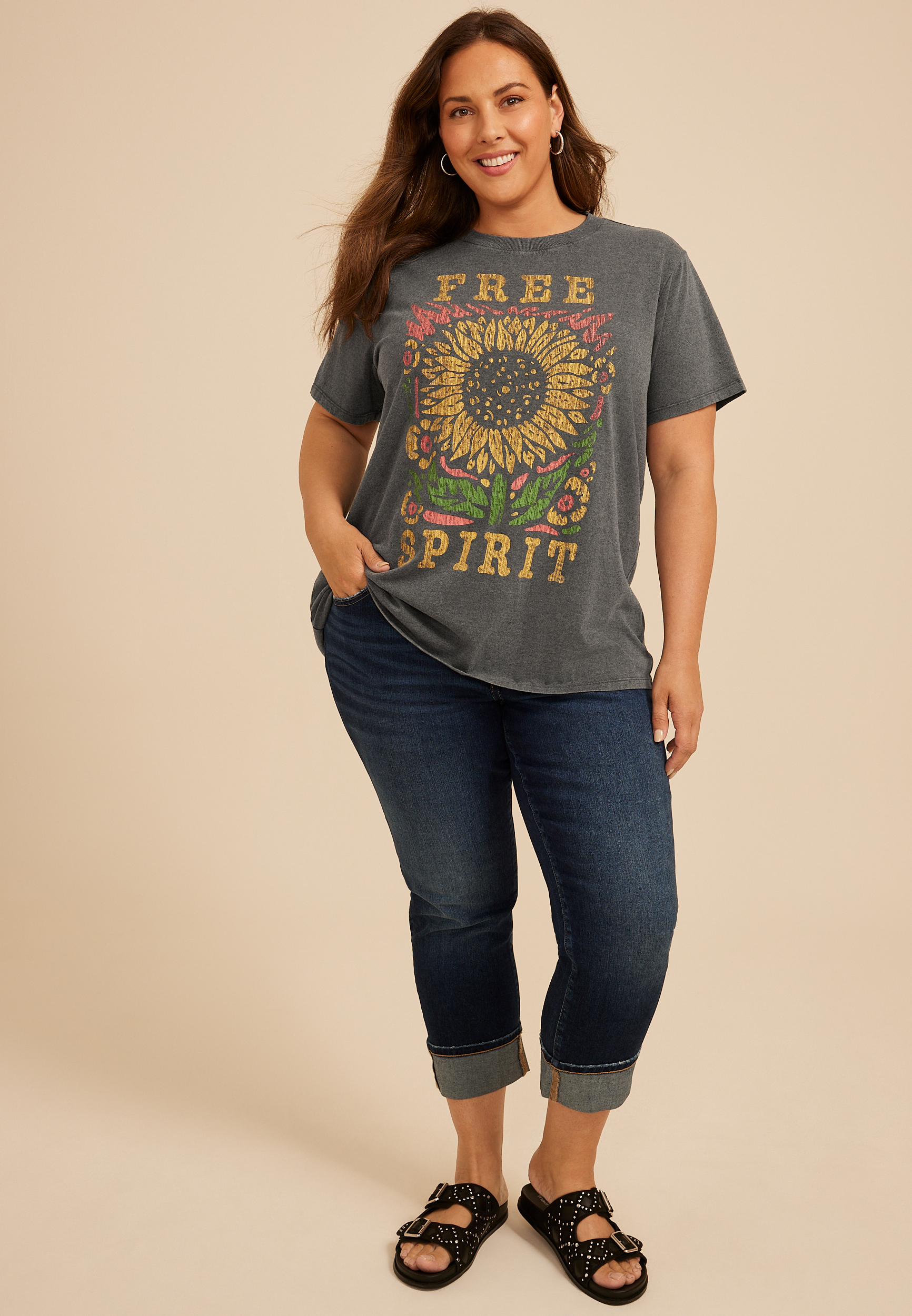 Plus Size Free Spirit Sunflower Oversized Fit Graphic Tee, C106, large