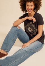 Floral Medallion Classic Fit Graphic Tee, C106, small