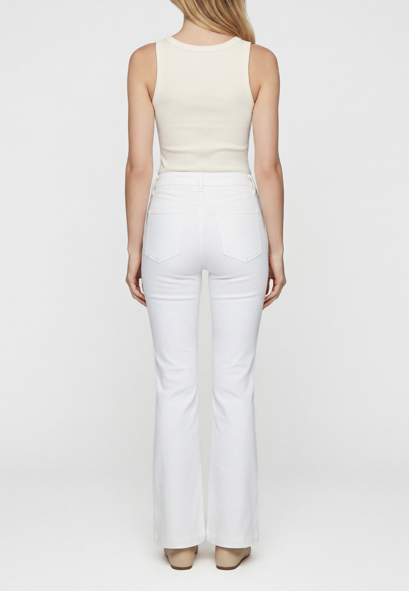 Silver Jeans Co.&reg; Avery Curvy High Rise White Trouser Jean, C223, large