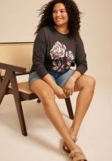 Plus Size Floral Rose Long Sleeve Graphic Tee, C106, small