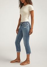 Silver Jeans Co.&reg; Suki Curvy Mid Rise Luxe Stretch Ripped Rolled Hem Capri, C3337, small