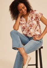 Embroidered Whipstitch Floral Flutter Sleeve Top, C1524, small