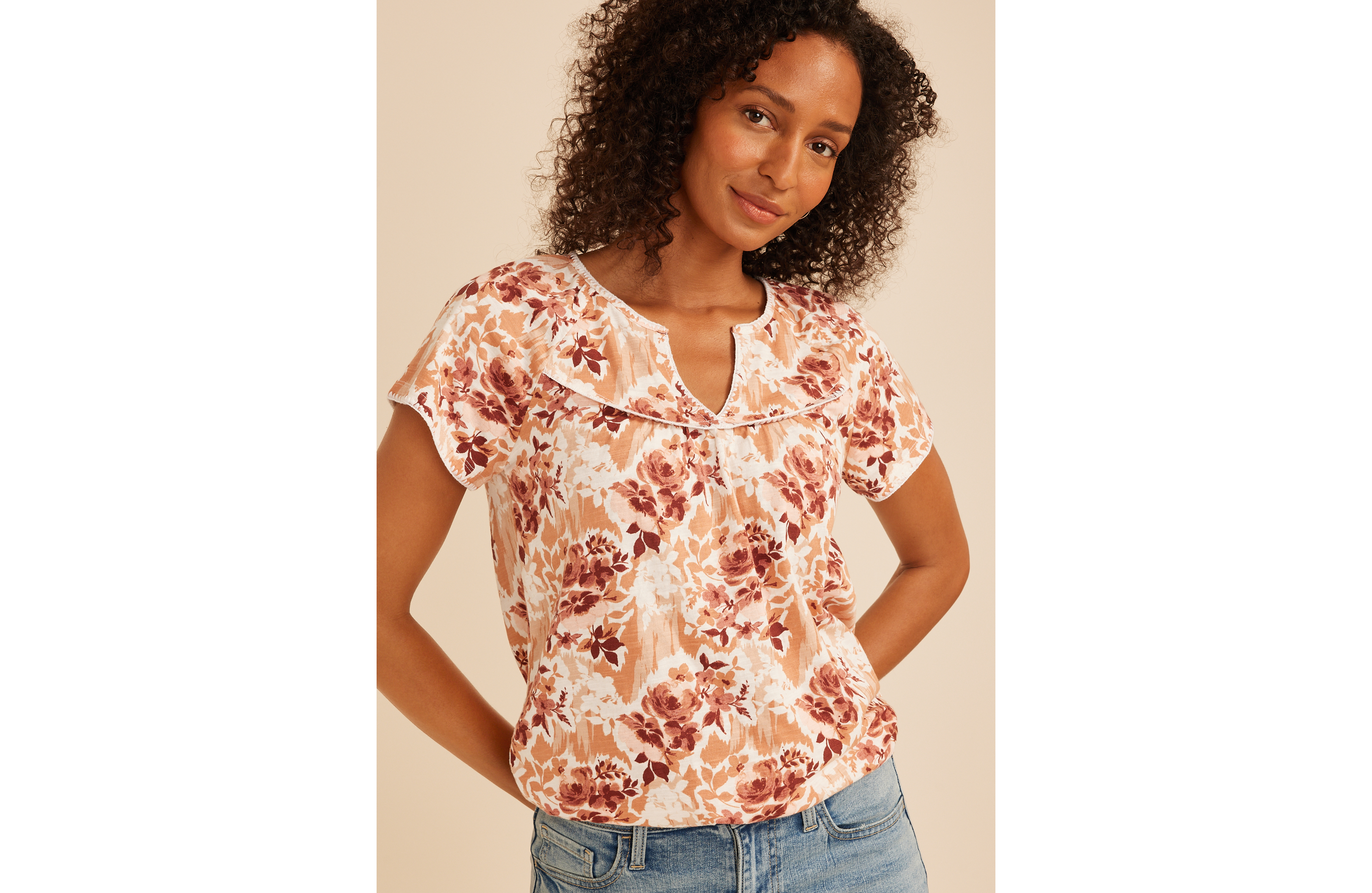 Embroidered Whipstitch Floral Flutter Sleeve Top