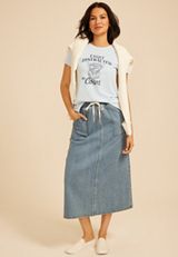 Easily Distracted By Cows Classic Fit Graphic Tee, C9476, small