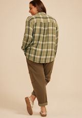 Plus Size Pucker Plaid Button Down Shirt, C9017, small