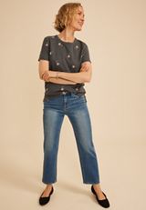 24/7 Dawson Embroidered Rose Crew Neck Tee, C2722, small