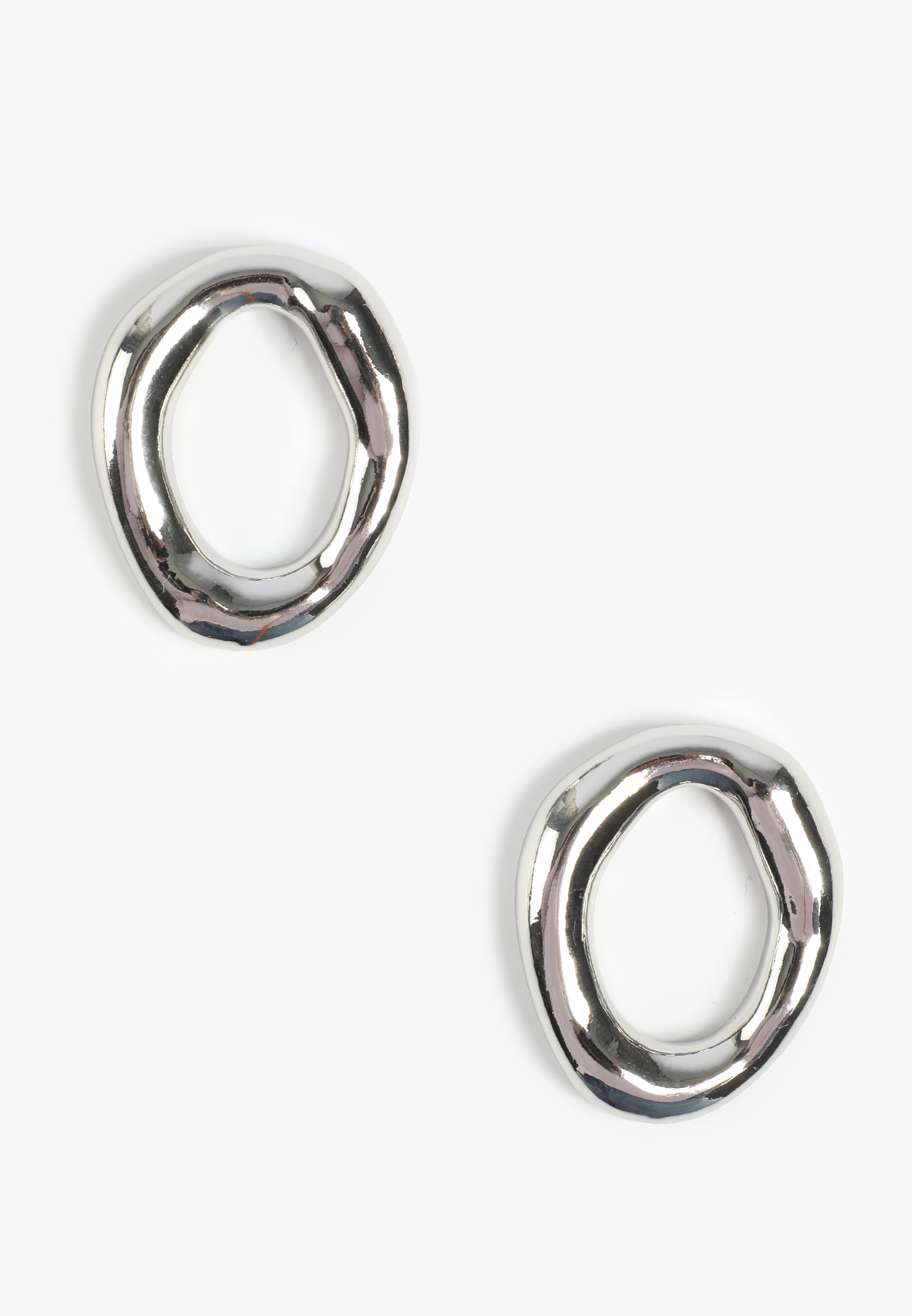 Thick Wavy Oval Earrings