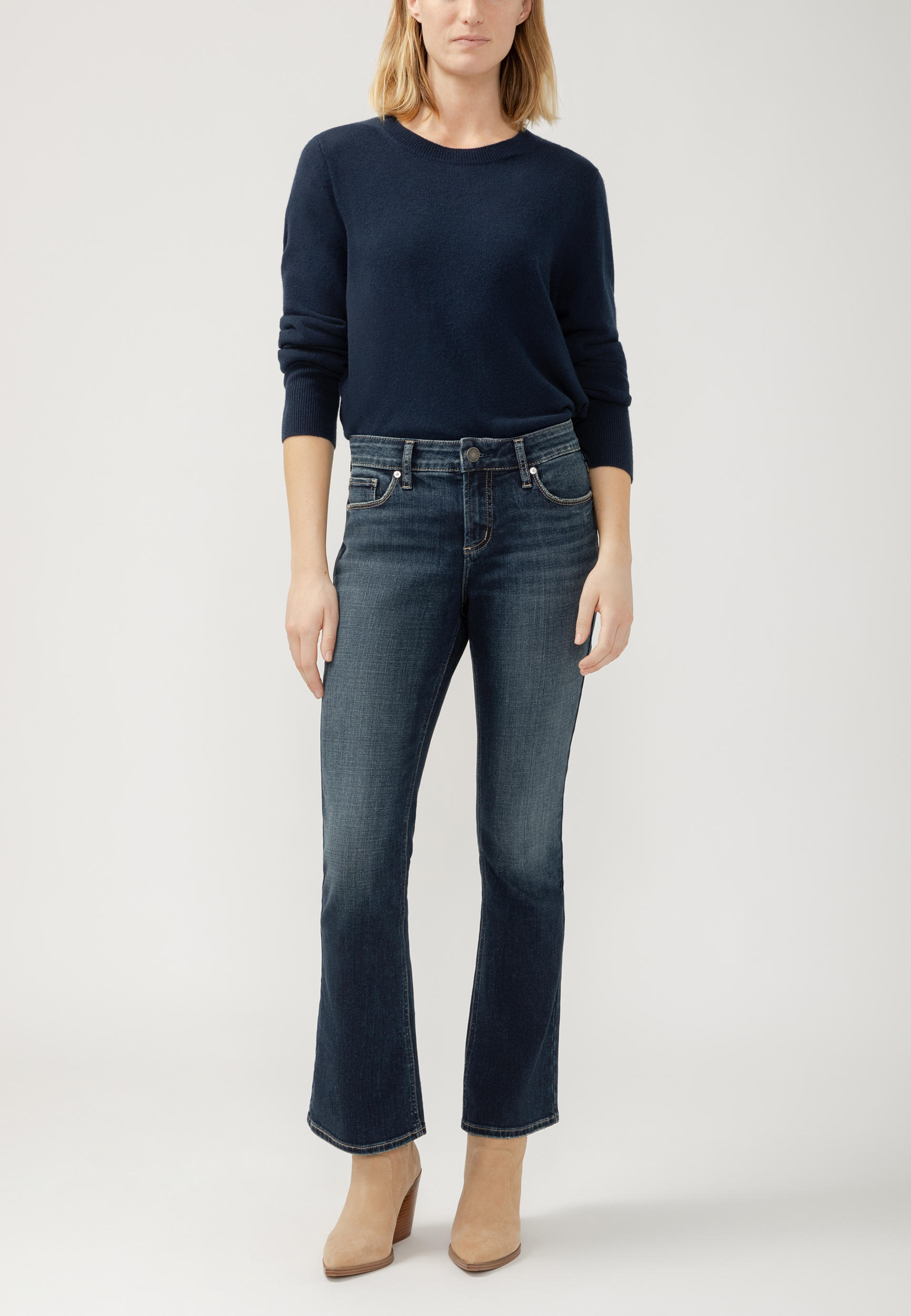 Silver Jeans Co.&reg; Elyse Curvy Mid Rise Bootcut Jean