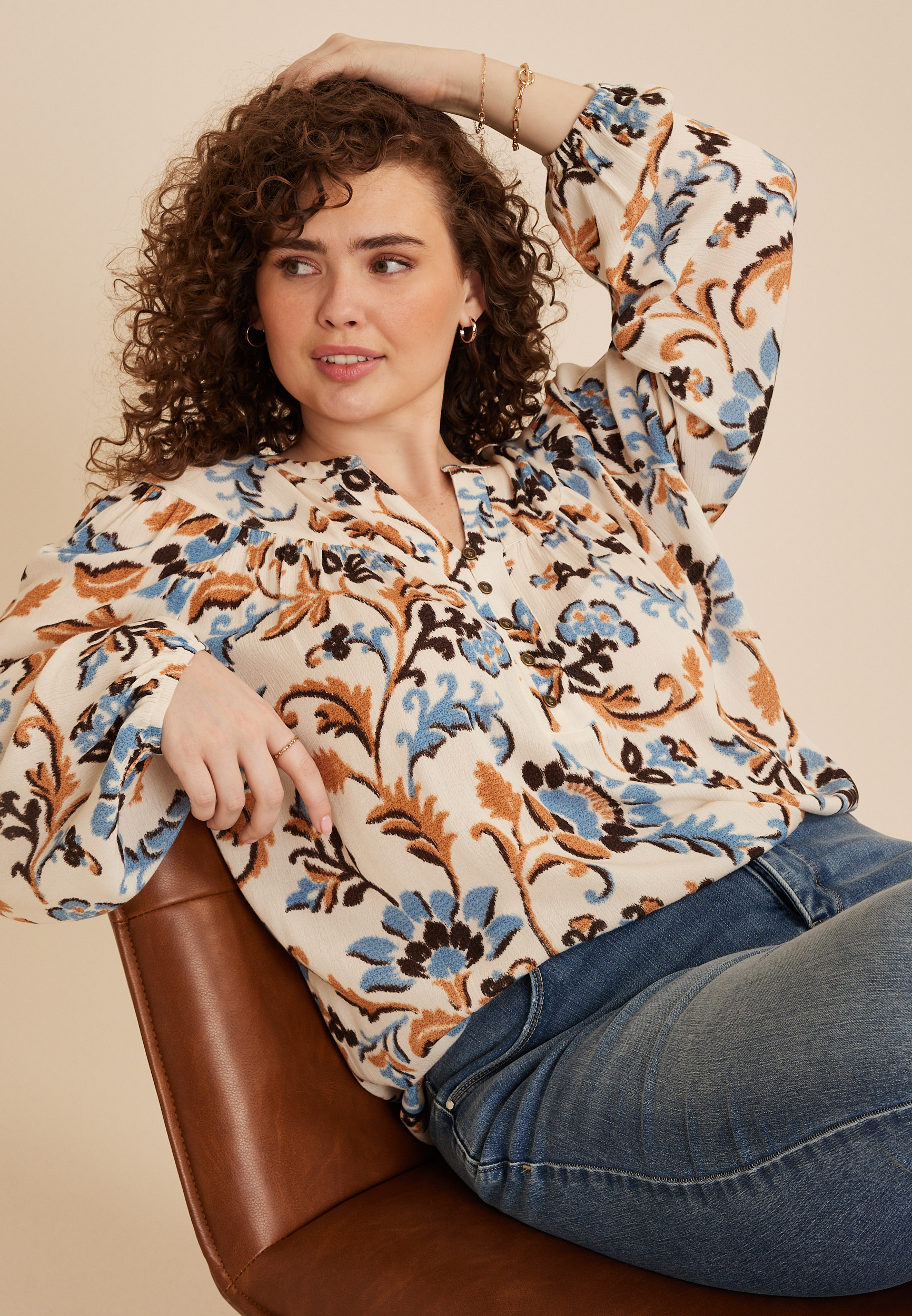 Plus Size Floral Henley Peasant Blouse - thumbnail 3