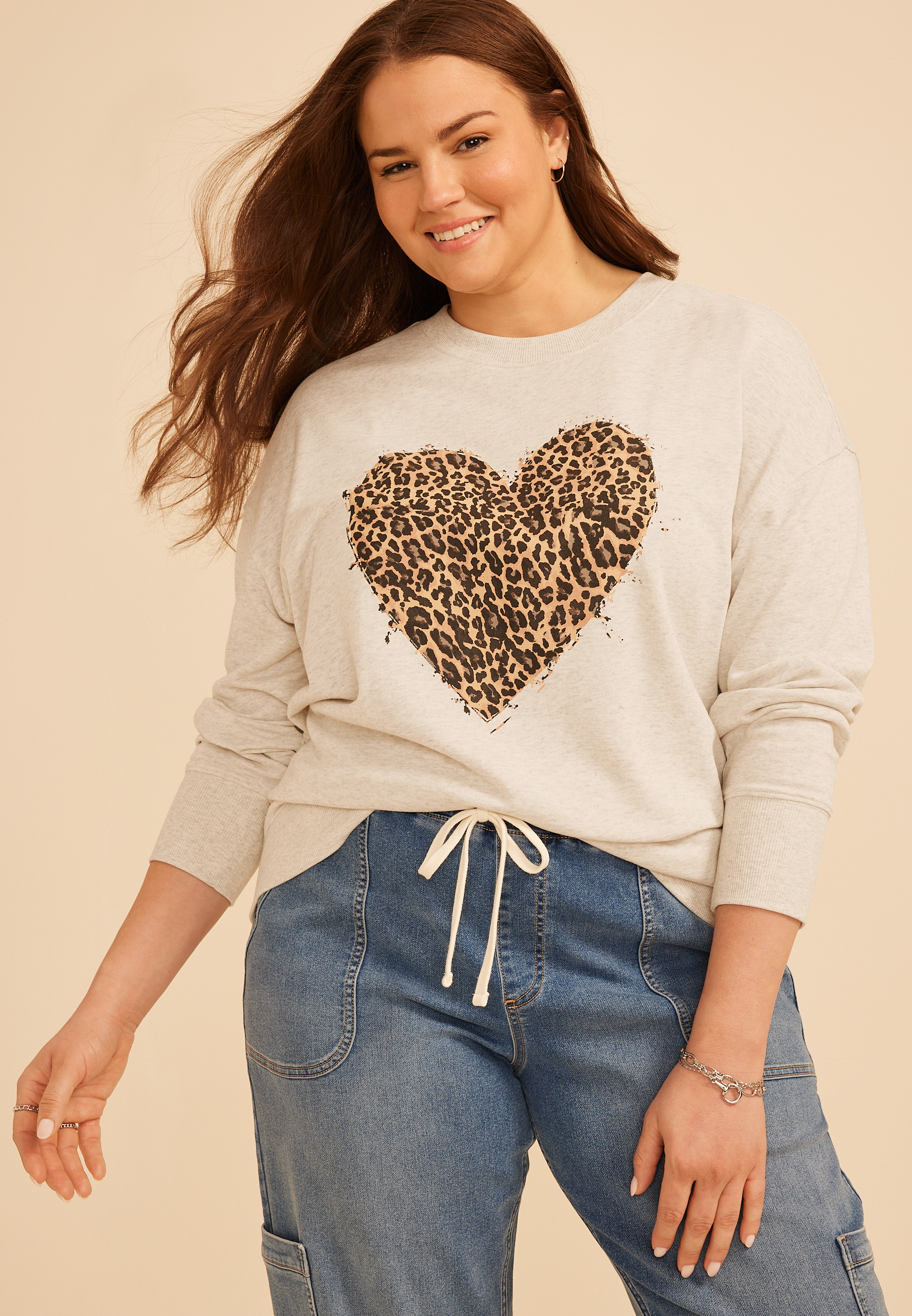Plus Size Animal Heart Relaxed Fit Sweatshirt