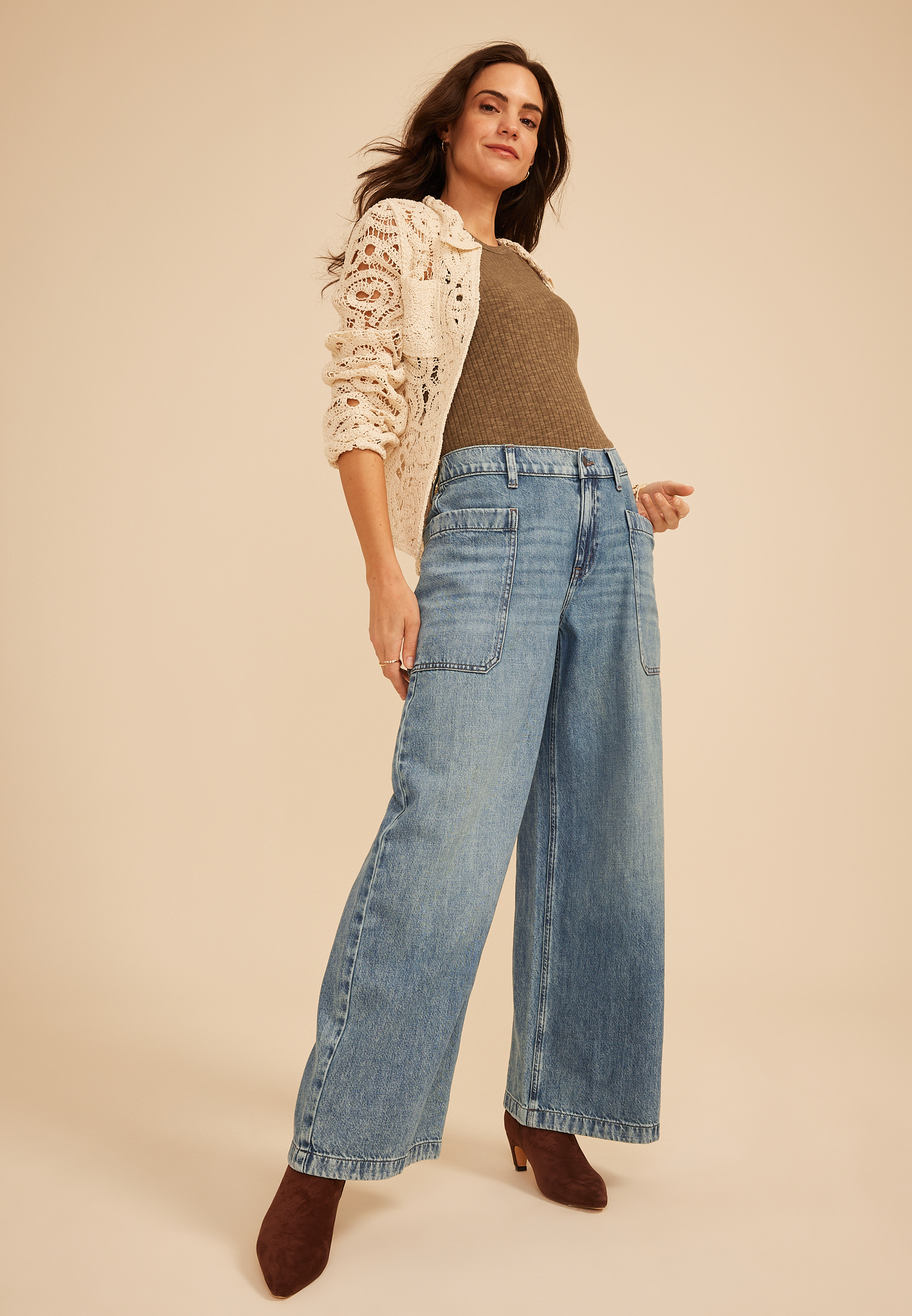 High Rise Large Pocket Wide Leg Jean