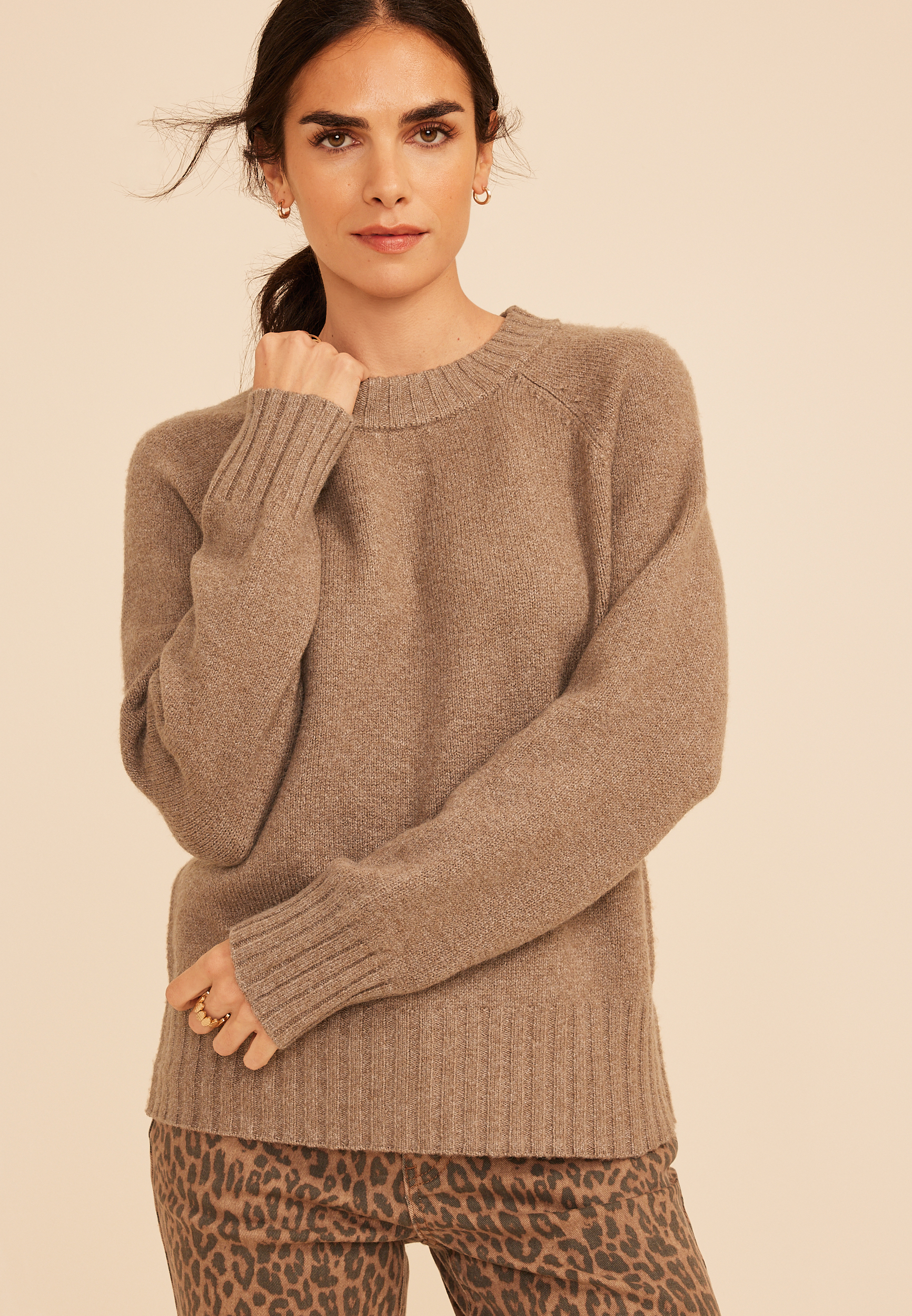 Crew Neck Raglan Sweater