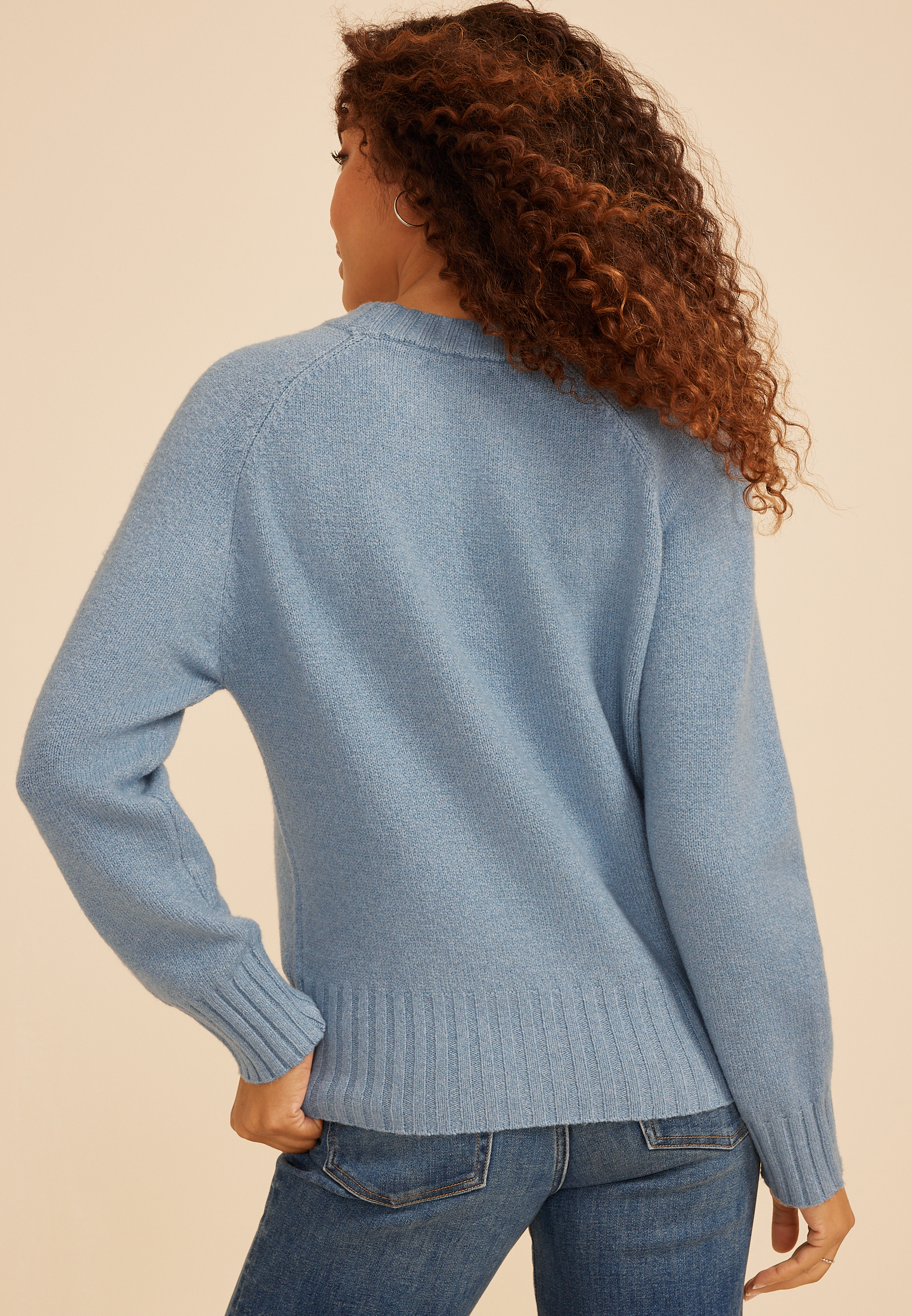 Crew Neck Raglan Sweater, C9904, large