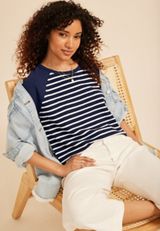 Seersucker Stripe Colorblock Short Sleeve Tee, NAVY COMBO, small