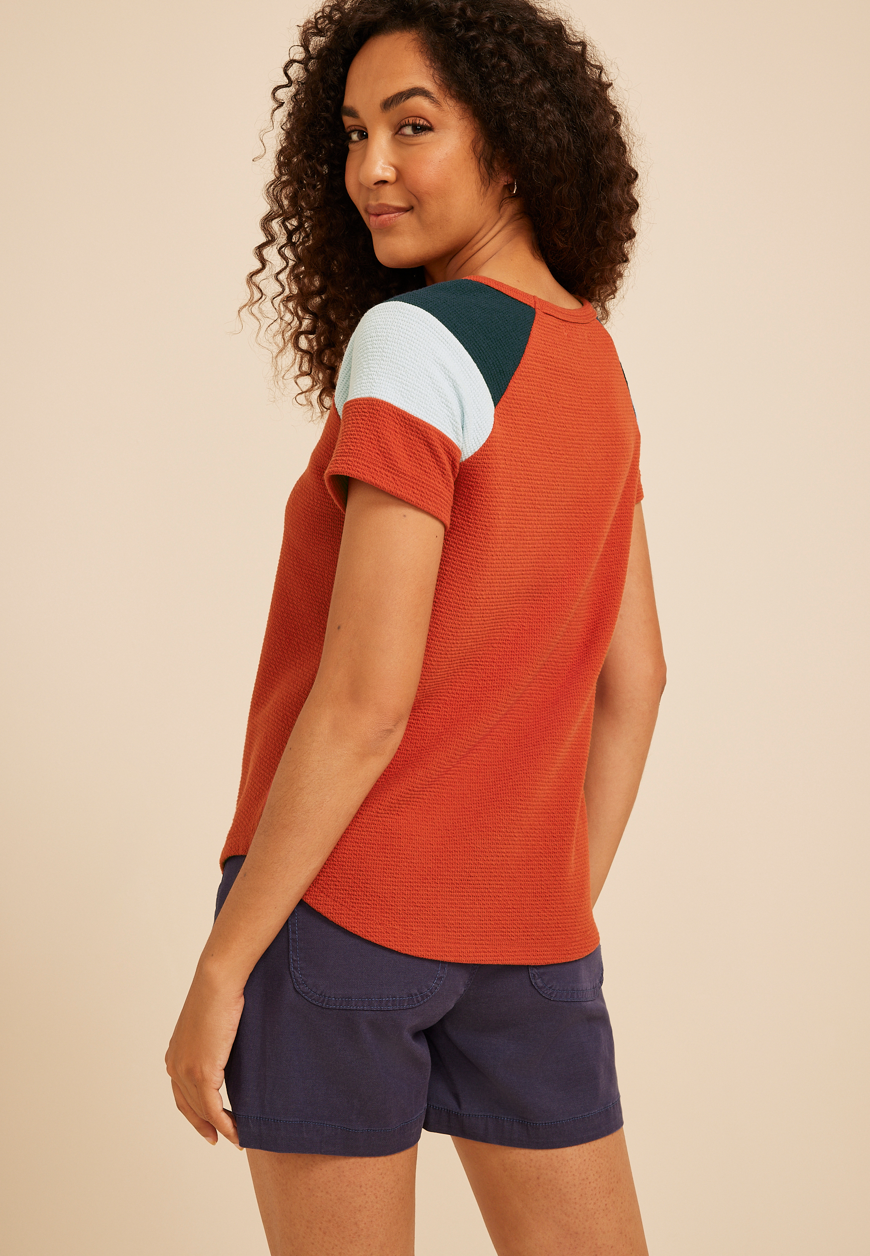 Colorblock Seersucker Short Sleeve Tee - thumbnail 2