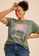 Plus Size Moonlight Dream Chaser Relaxed Fit Graphic Tee, C186, small