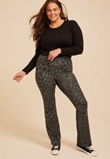 Plus Size High Rise Animal Print Flare Leggings, C1755, small