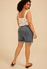 Plus Size m jeans by maurices&trade; Classic High Rise Double Button Rolled Hem 6in Short, C3337, small
