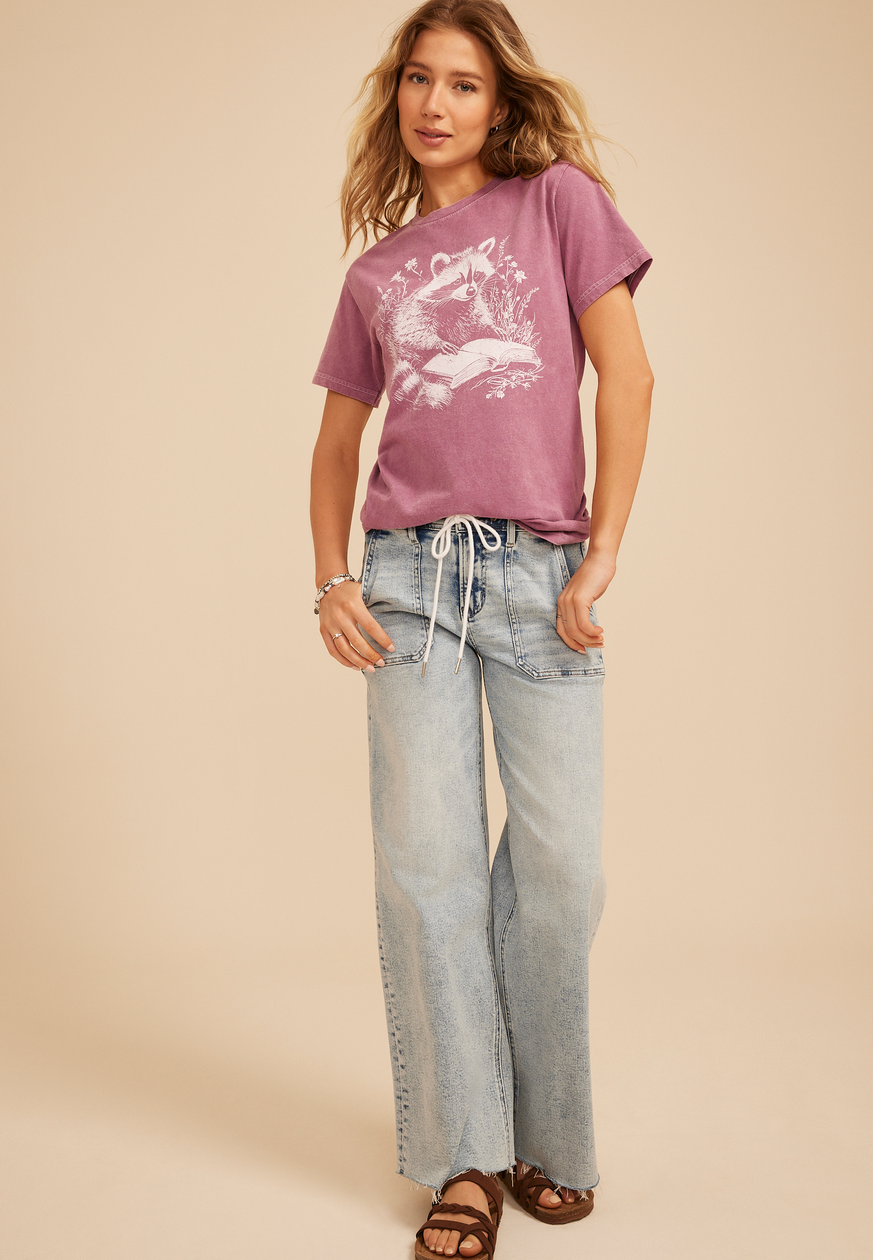 Reading Racoon Standard Fit Graphic Tee