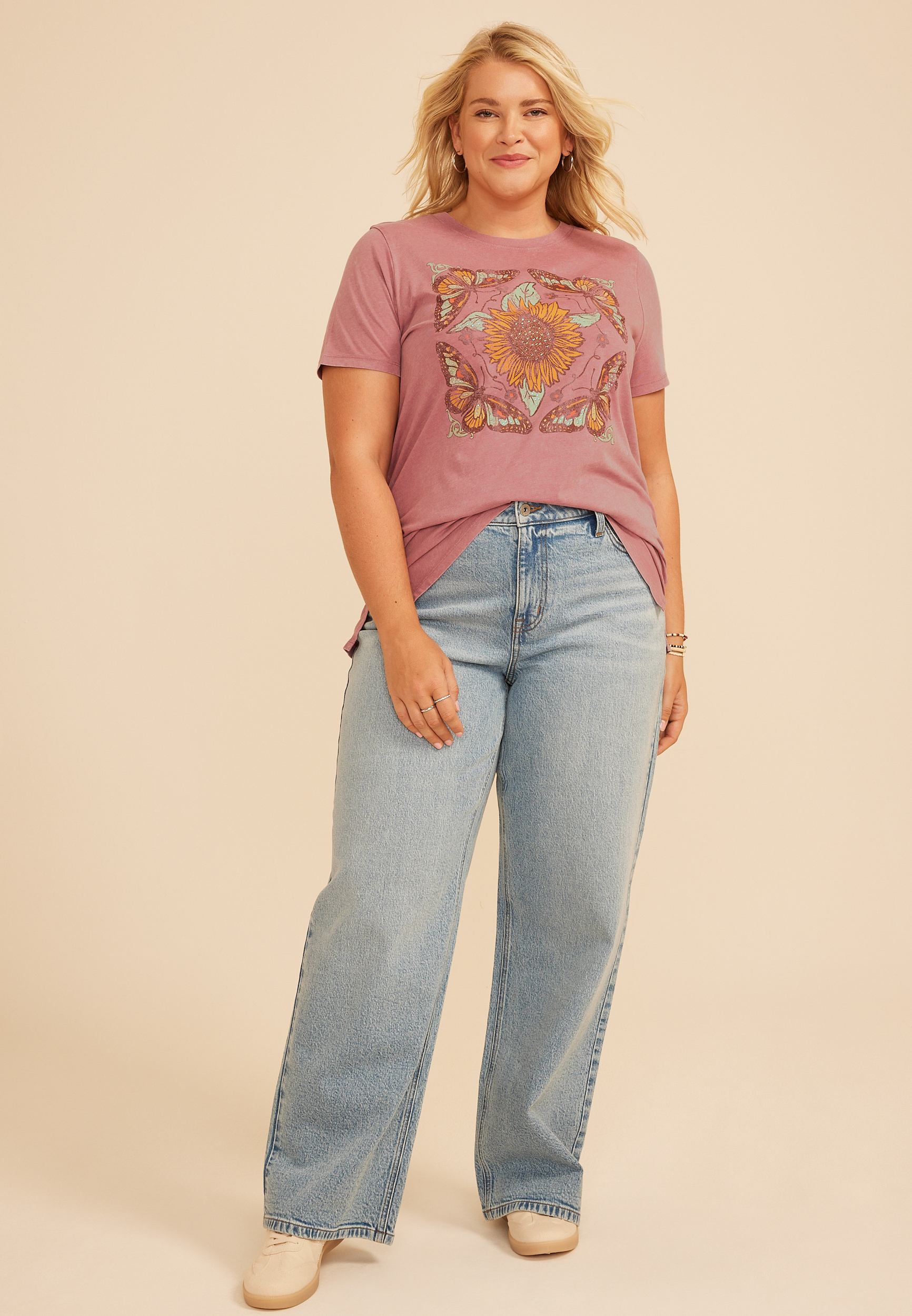 Plus Size Sunflower Butterfly Classic Fit Graphic Tee, C169, large