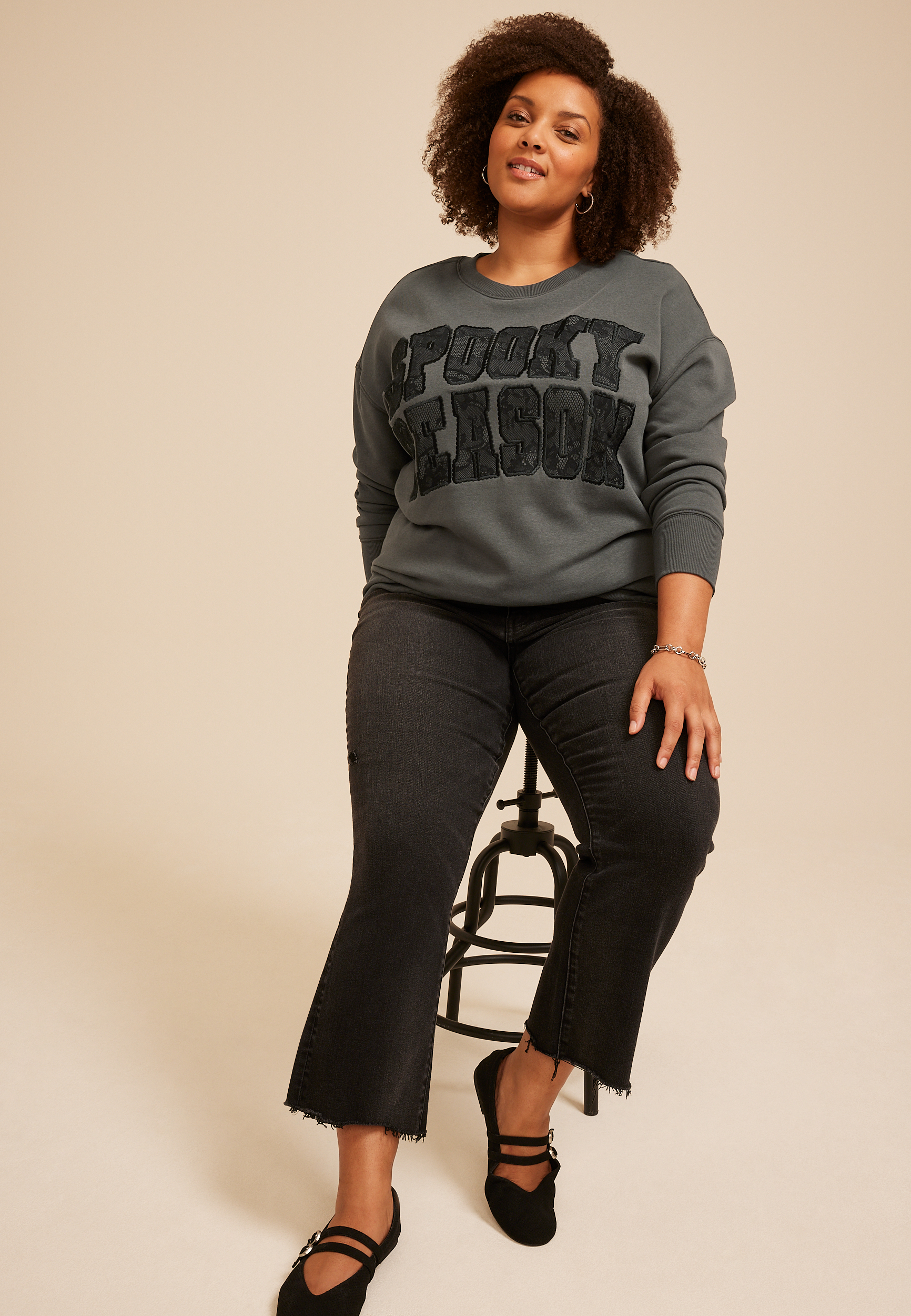 Plus Size Spooky Season Lace Sweatshirt
