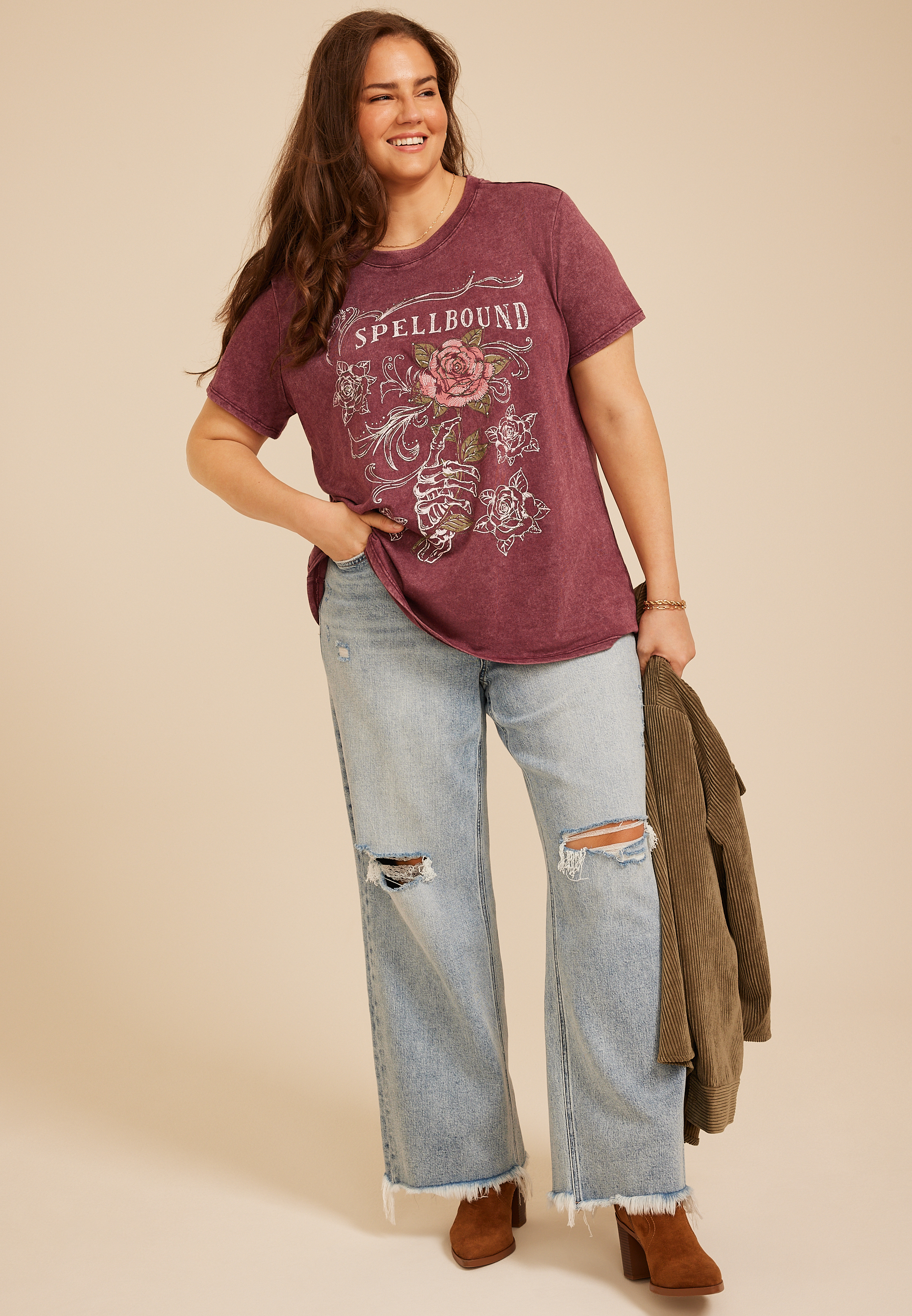 Plus Size Spellbound Floral Oversized Fit Graphic Tee, C7923, large
