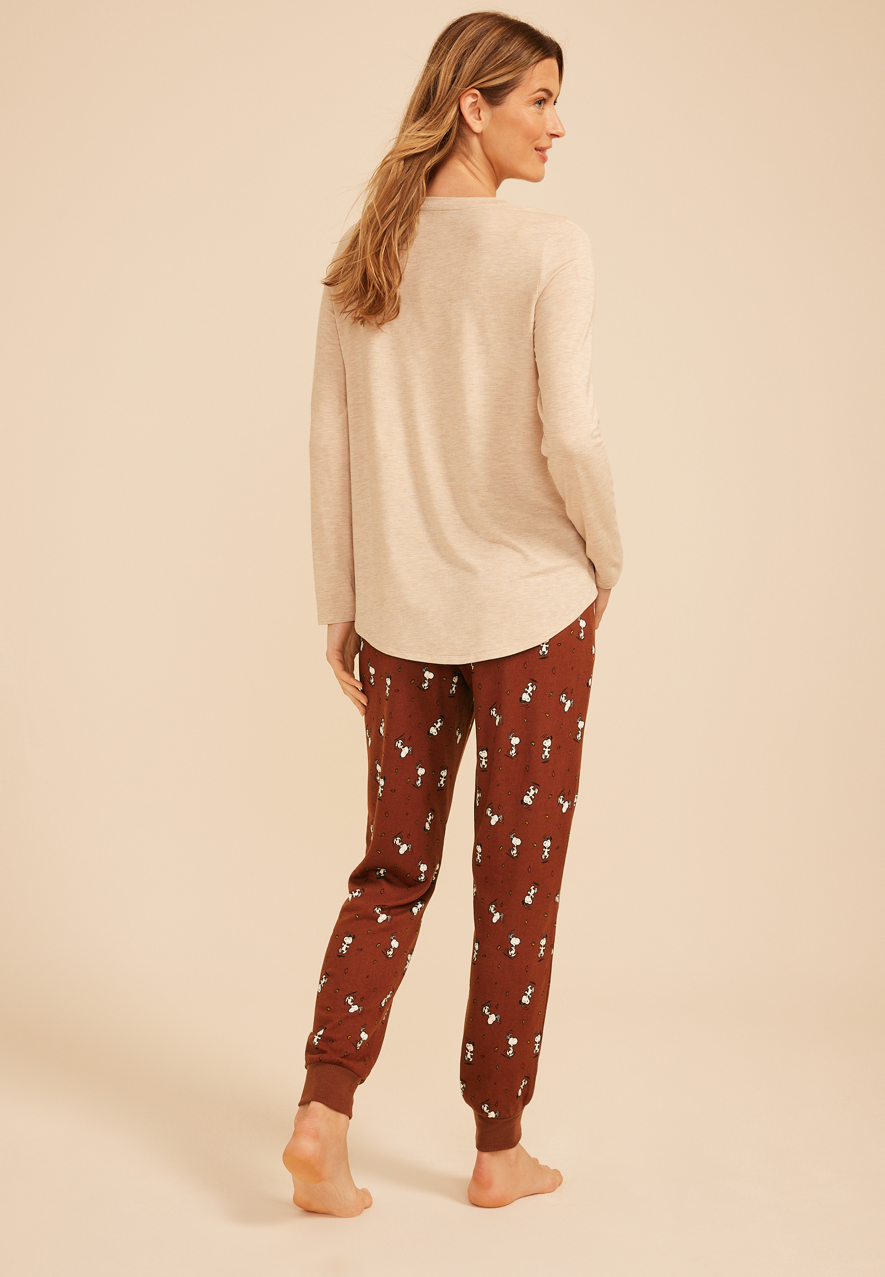 Snoopy Fall Long Sleeve Top And Jogger Pajama Set, C3917, large