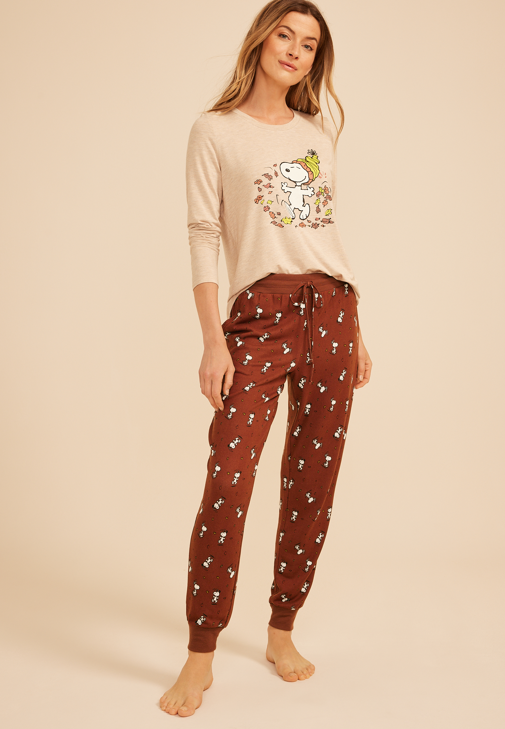 Snoopy Fall Long Sleeve Top And Jogger Pajama Set, C3917, large