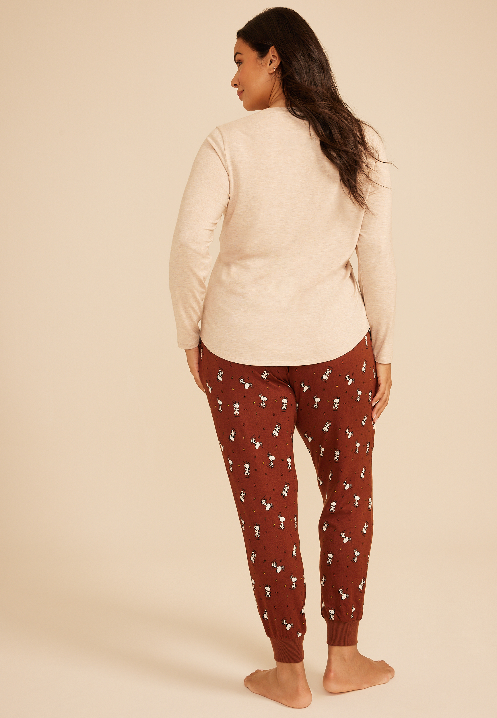 Plus Size Snoopy Fall Long Sleeve Top And Jogger Pajama Set, C3917, large