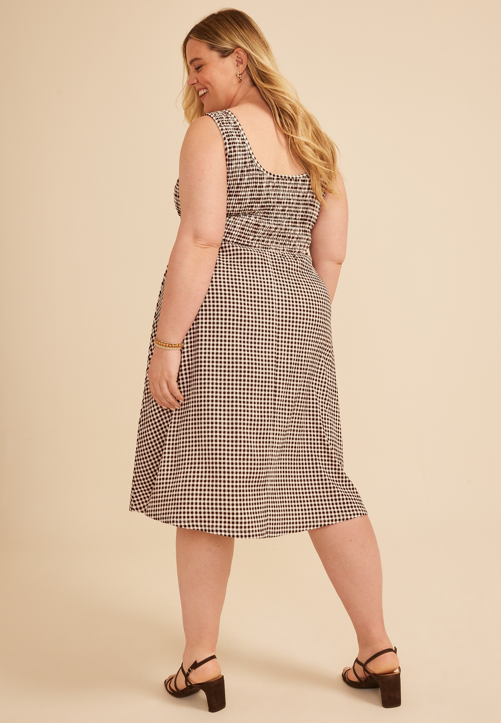 Plus Size Bare Scoop Neck Smocked Midi Dress, C1635, large
