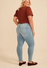 Plus Size m jeans by maurices&trade; Cool Comfort Spaded Welt Pocket Jegging, C2806, small