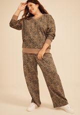 Plus Size Washed Terry V Neck Sweatshirt, C5296, small