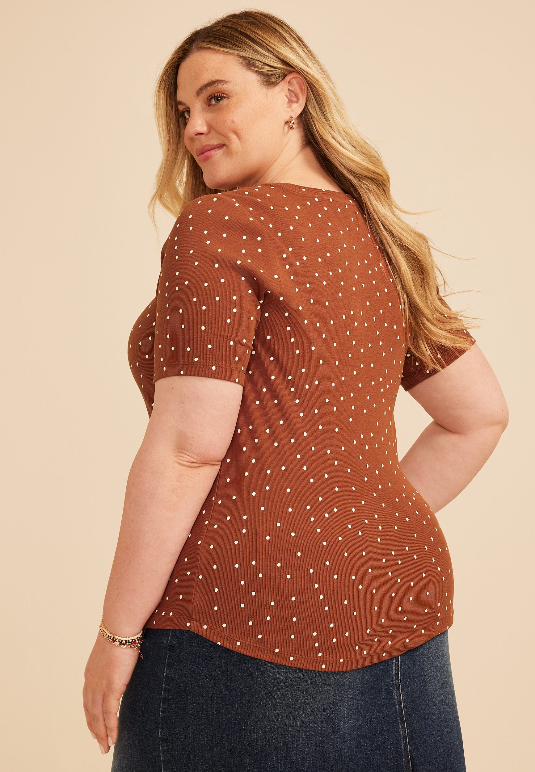 Plus Size 24/7 Polka Dot Ribbed Elbow Sleeve Tee, C4825, large