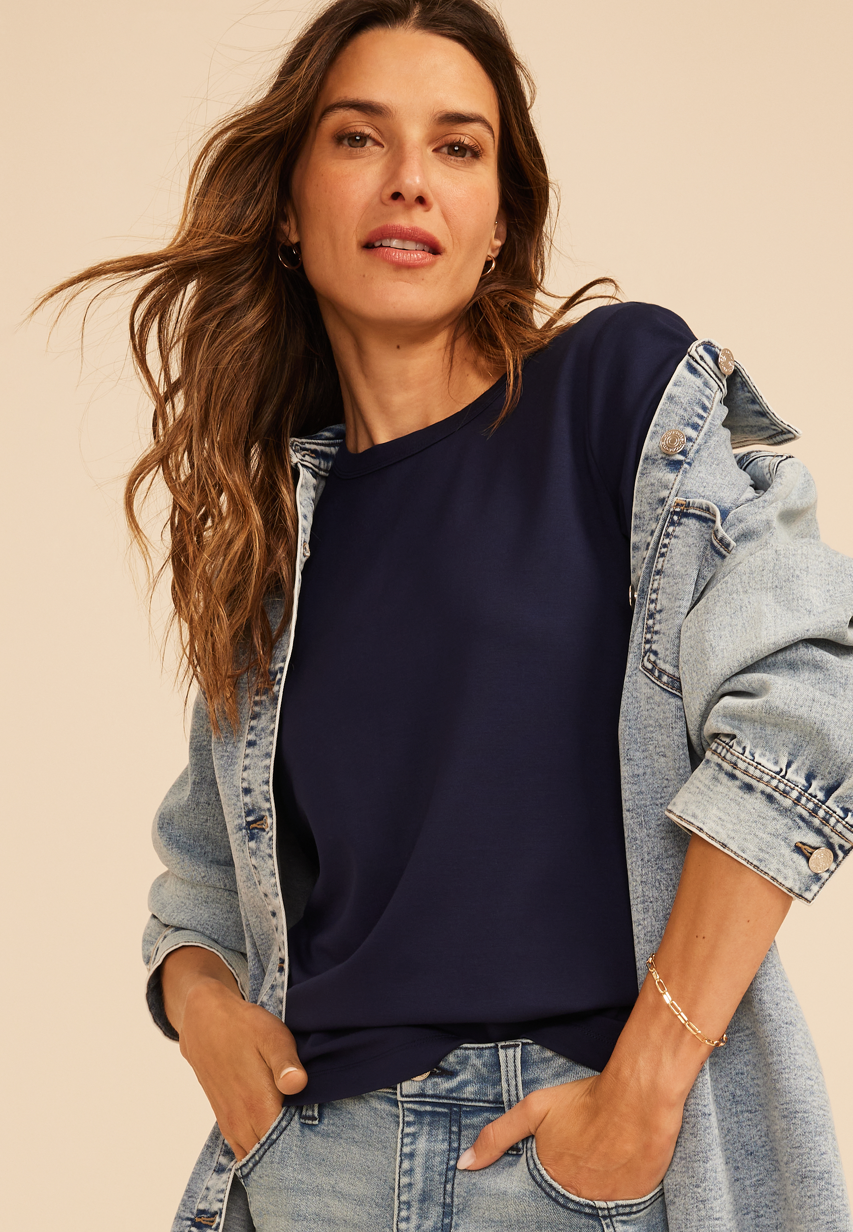 24/7 Elbow Sleeve Crew Neck Tee